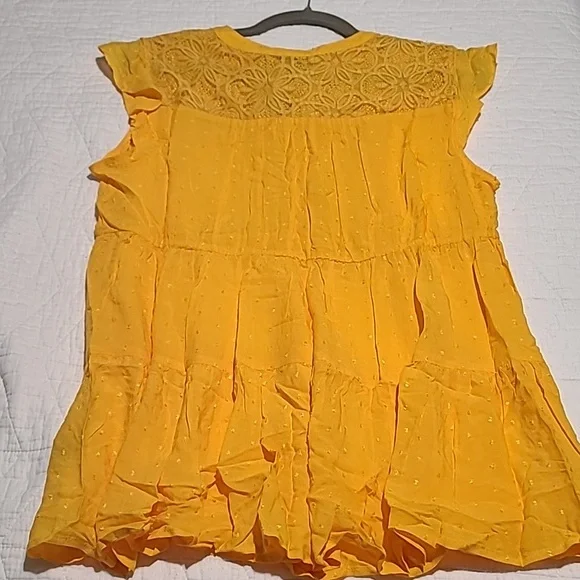 Torrid Yellow Chiffon Lace Accent Blouse - Picture 4 of 5